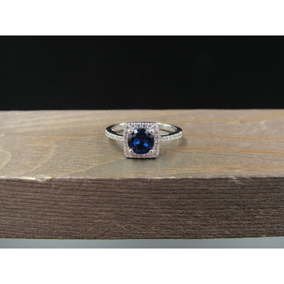 Jewelry - Size 7 Sterling Silver Round Blue Round Cubic Zirconia Halo Band Ring